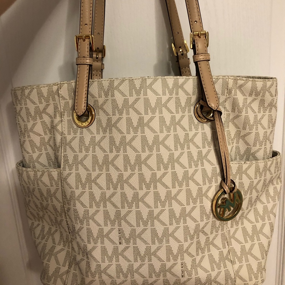 Michael Kors Tote